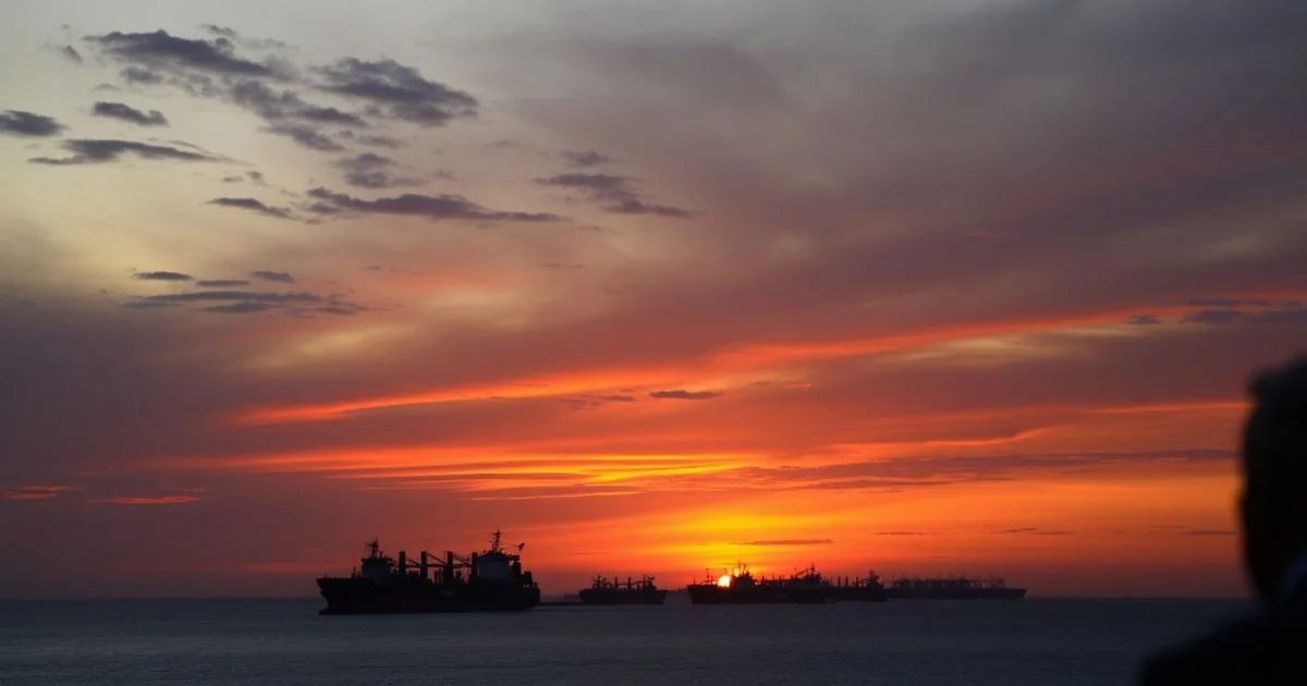 Trump Eyes Iran's Kharg Island: A New Geopolitical Flashpoint